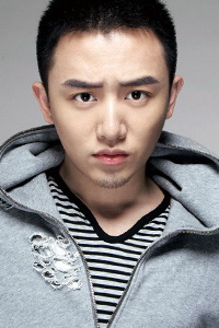 杨珑