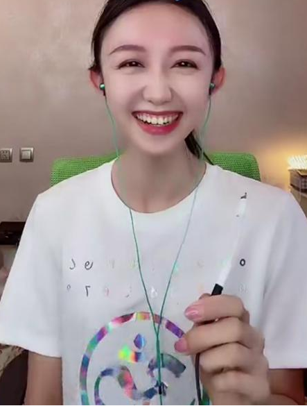 HT瞳(银行小姐姐）