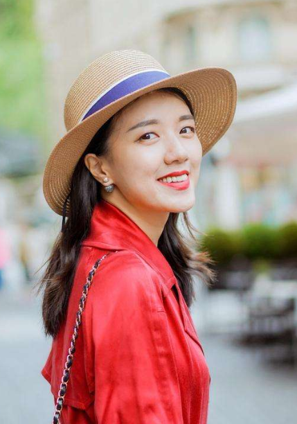 小小莎